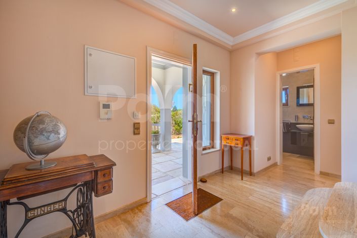 Image No.9-5 Bed Villa for sale