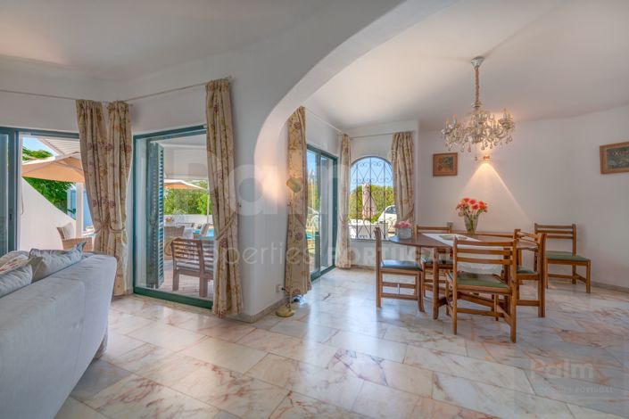 Image No.7-3 Bed Villa for sale