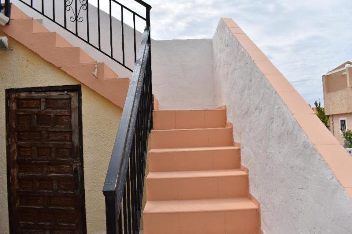 Image No.13-2 Bed House/Villa for sale