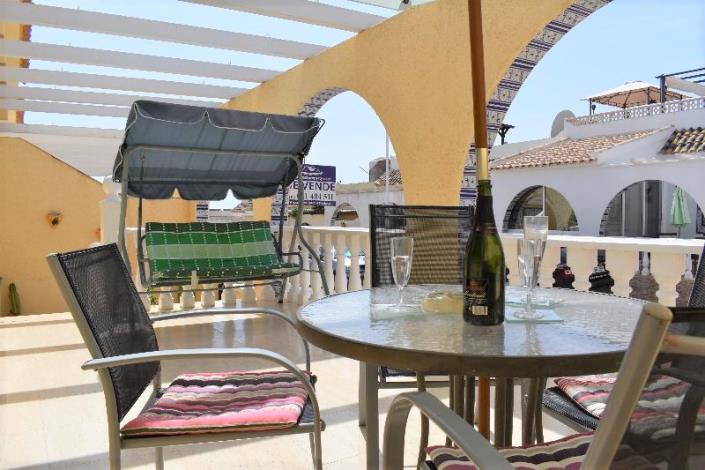 Image No.2-2 Bed House/Villa for sale