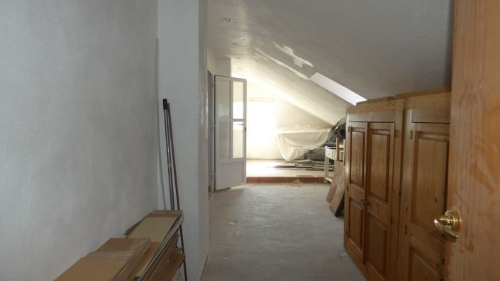 Image No.28-5 Bed Villa for sale