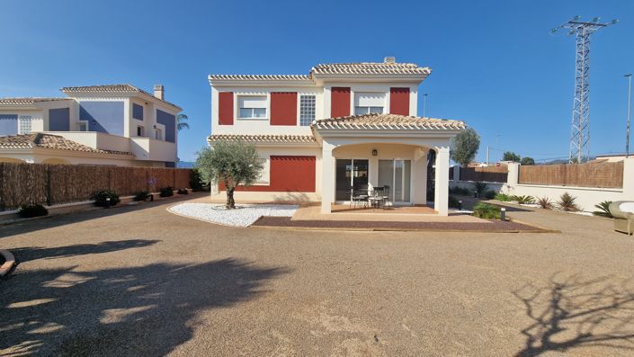 Image No.4-4 Bed Villa for sale