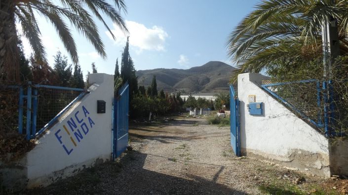 Image No.5-2 Bed Finca for sale