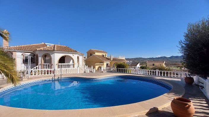 Image No.1-Villa de 3 chambres à vendre à Camposol