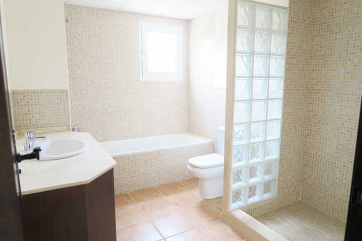 Image No.15-3 Bed Villa for sale