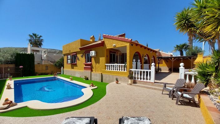 Image No.1-Villa de 2 chambres à vendre à Camposol
