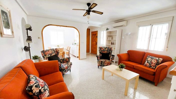 Image No.10-3 Bed Villa for sale