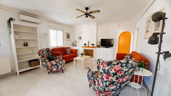 Image No.8-3 Bed Villa for sale