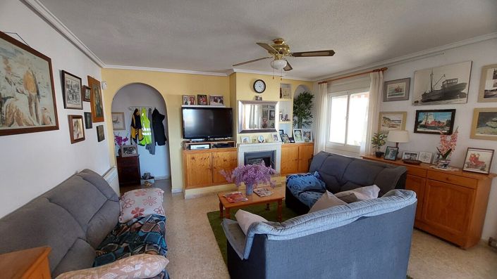 Image No.10-3 Bed Villa for sale