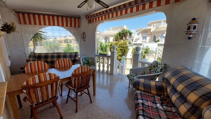 Image No.2-3 Bed Villa for sale