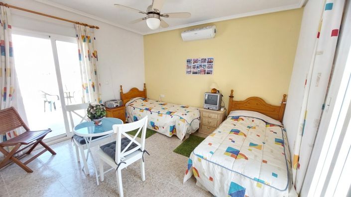 Image No.20-3 Bed Villa for sale