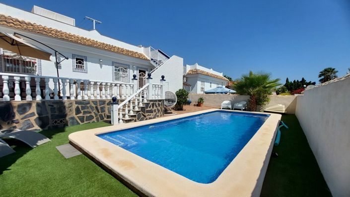Image No.1-2 Bed Villa for sale
