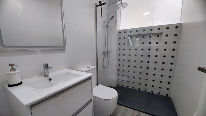 Image No.15-3 Bed Villa for sale