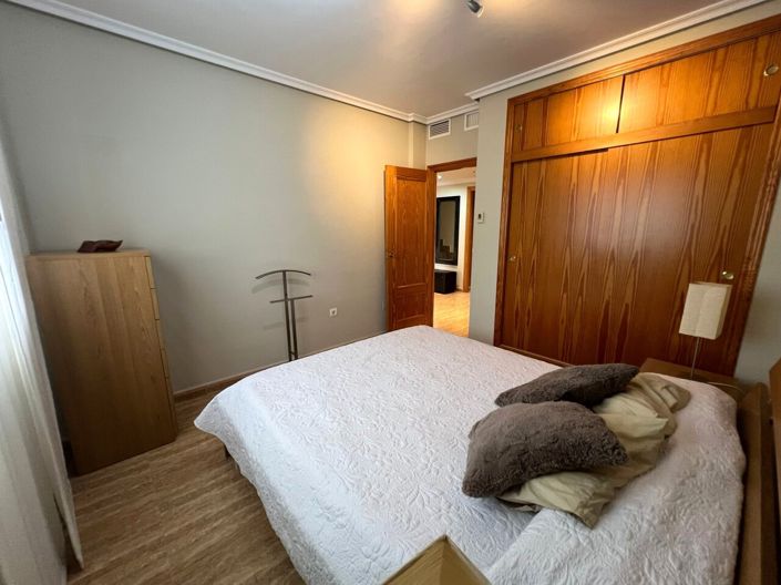 Image No.19-3 Bed Villa for sale