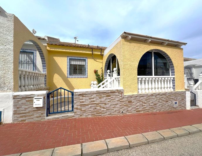 Image No.1-2 Bed Villa for sale