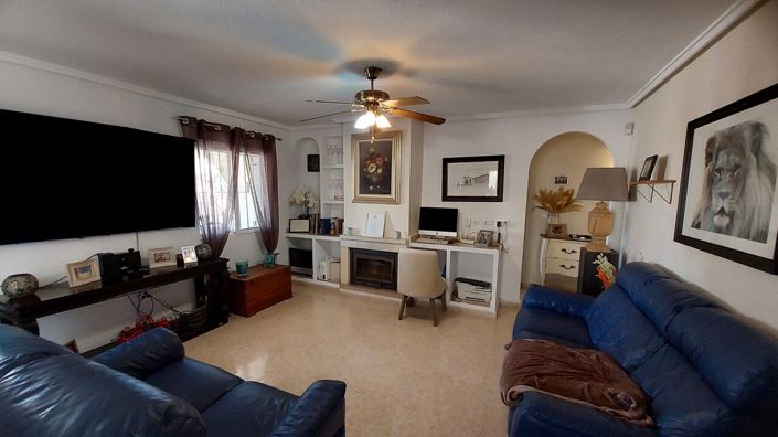 Image No.3-3 Bed Villa for sale