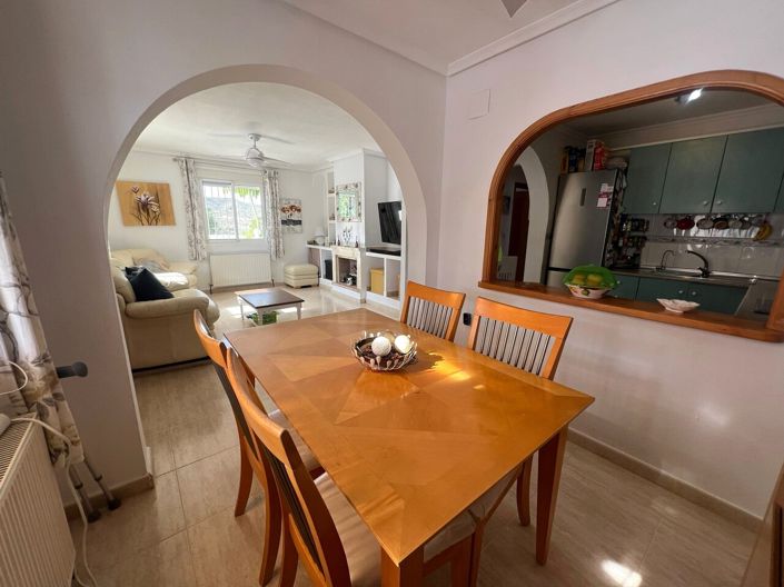 Image No.17-3 Bed Villa for sale