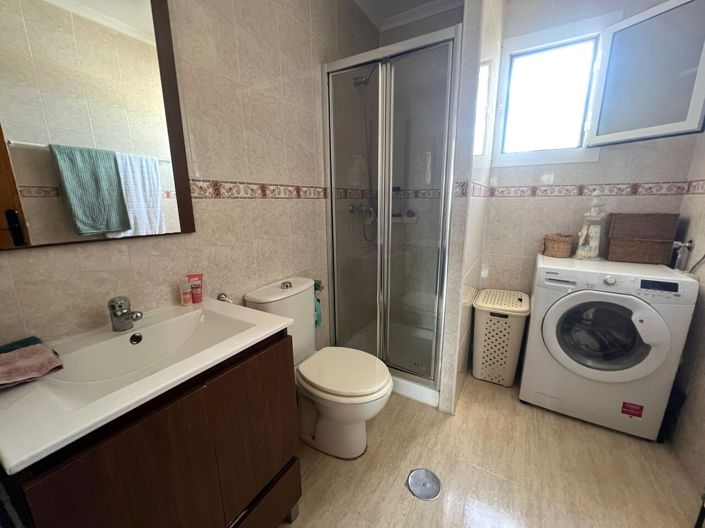 Image No.21-3 Bed Villa for sale