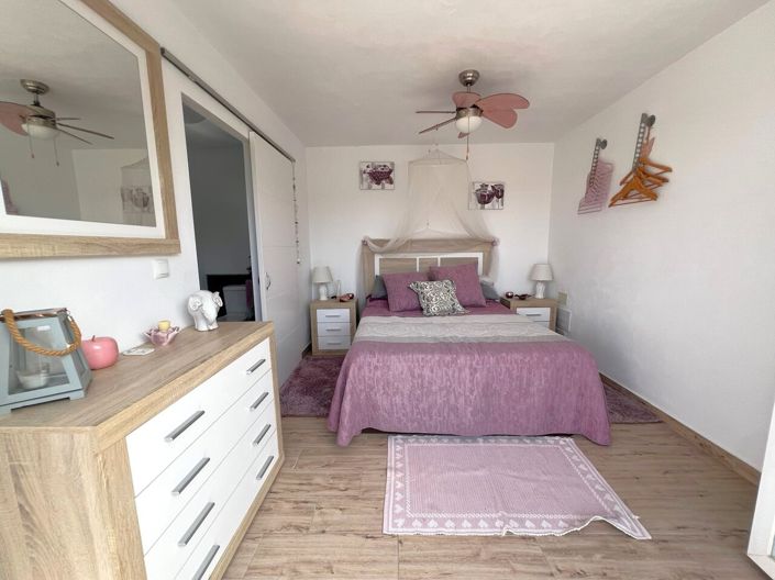 Image No.30-3 Bed Villa for sale