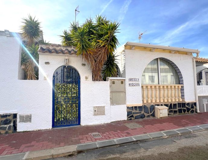 Image No.1-2 Bed Villa for sale