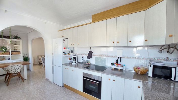 Image No.19-3 Bed Villa for sale