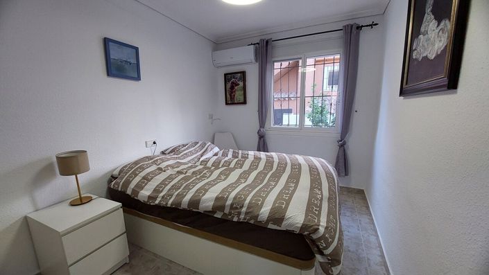 Image No.17-2 Bed Villa for sale