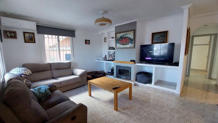 Image No.10-2 Bed Villa for sale