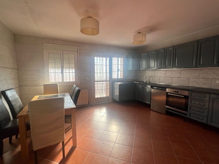 Image No.11-3 Bed Villa for sale