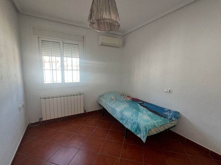 Image No.18-3 Bed Villa for sale