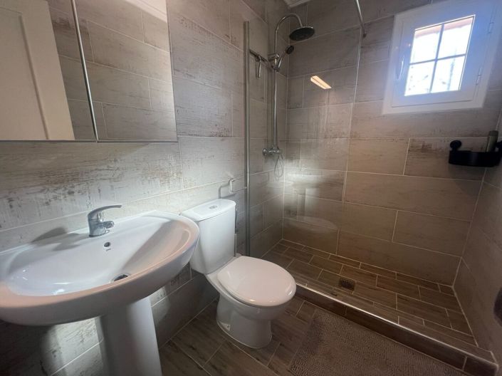 Image No.19-3 Bed Villa for sale