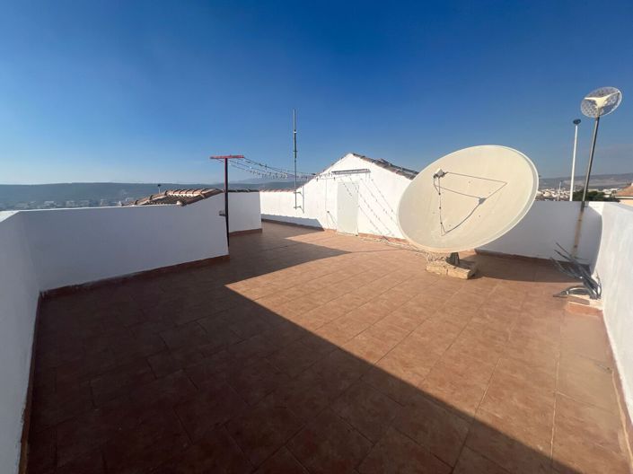 Image No.25-3 Bed Villa for sale