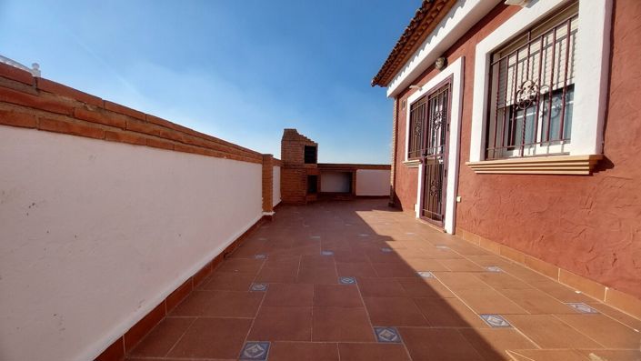 Image No.27-3 Bed Villa for sale