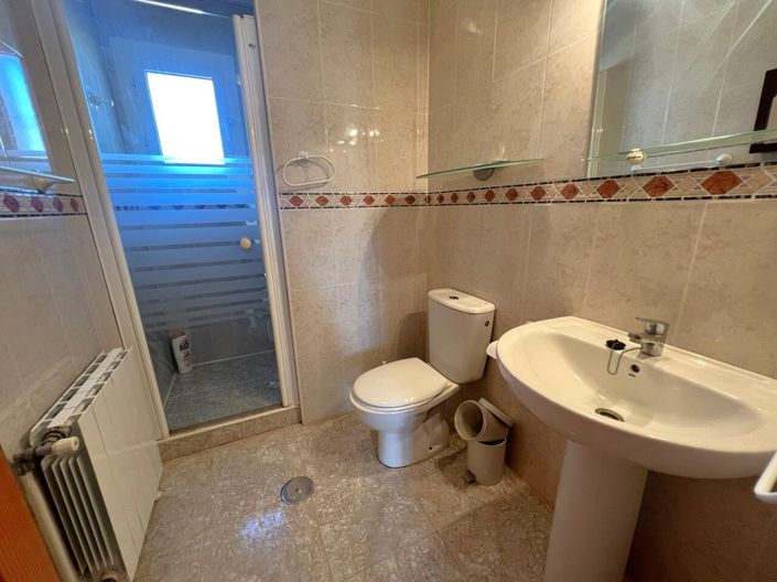 Image No.15-3 Bed Villa for sale