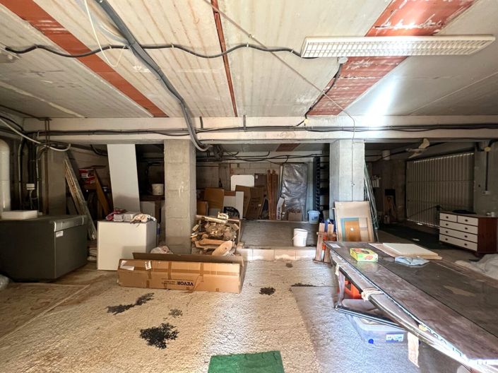 Image No.28-3 Bed Villa for sale