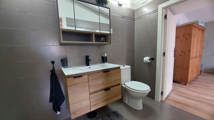 Image No.17-4 Bed Villa for sale