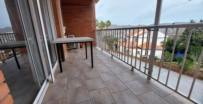 Image No.20-3 Bed Apartment for sale