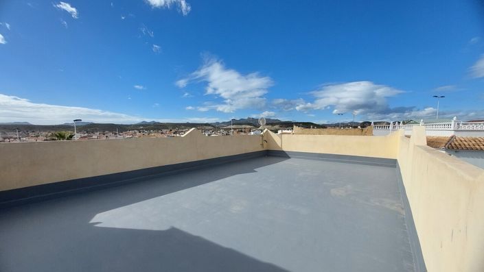 Image No.4-2 Bed Villa for sale