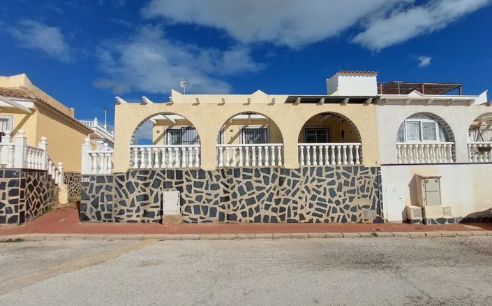 Image No.5-2 Bed Villa for sale