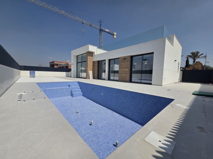 Image No.17-3 Bed Villa for sale