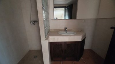 39259-villa-for-sale-in-las-palas-2535061-lar