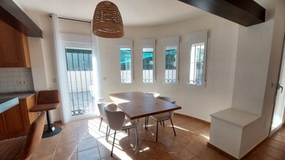 39257-villa-for-sale-in-las-palas-2534990-lar
