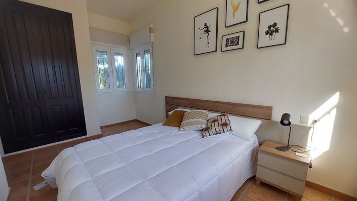 Image No.14-3 Bed Villa for sale