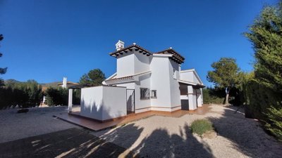 39258-villa-for-sale-in-las-palas-2535039-lar