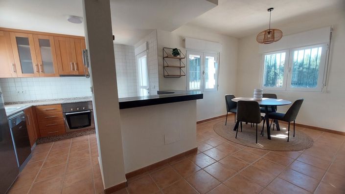 Image No.9-3 Bed Villa for sale