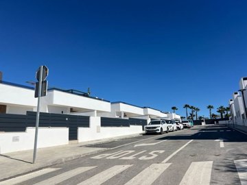 39265-villa-for-sale-in-condado-de-alhama-gol