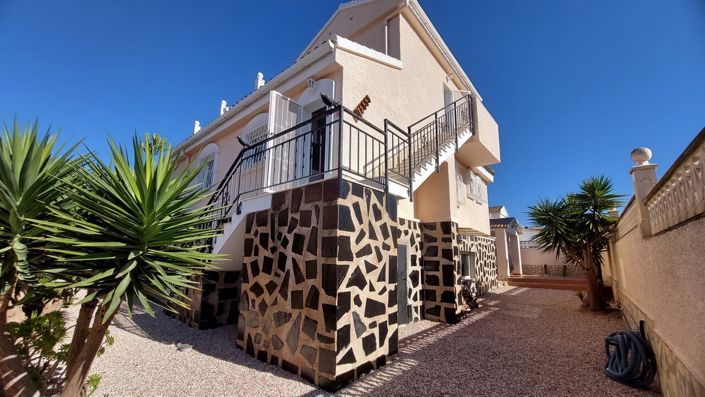 Image No.27-3 Bed Villa for sale
