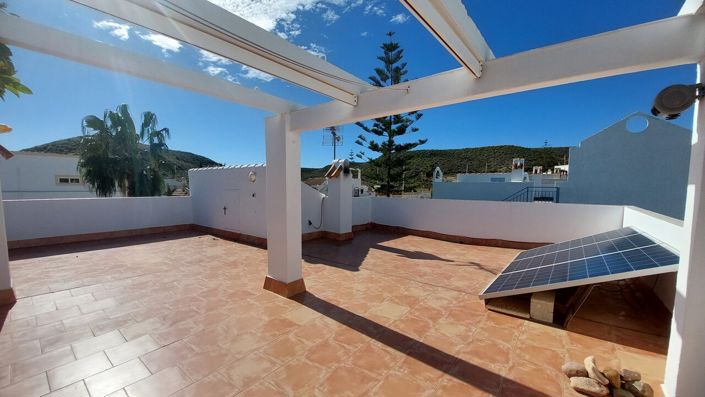 Image No.25-2 Bed Villa for sale