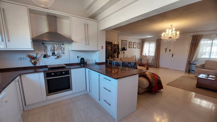 Image No.14-2 Bed Villa for sale