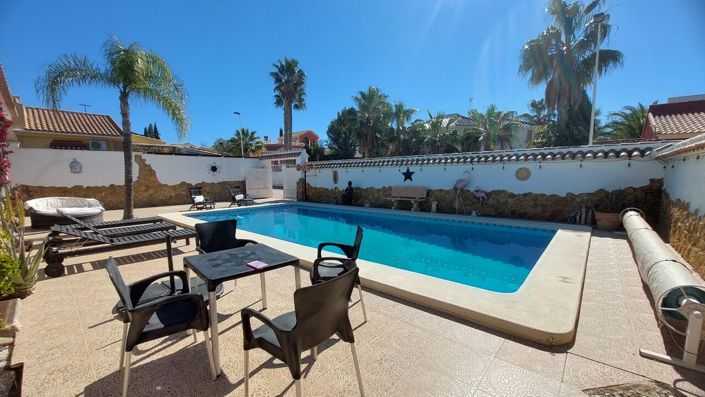 Image No.6-2 Bed Villa for sale