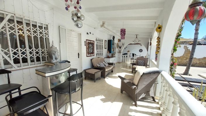 Image No.7-2 Bed Villa for sale